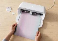 Cricut Joy Xtra Smart Iron-On Collezione Holographic 3 fogli 24,1cmx30,5cm