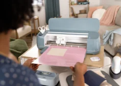 Cricut Maker 4 Essential Bundle