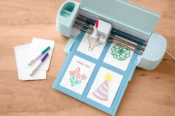 Cricut Pennarelli Watercolor 1mm con Pennello ad Acqua