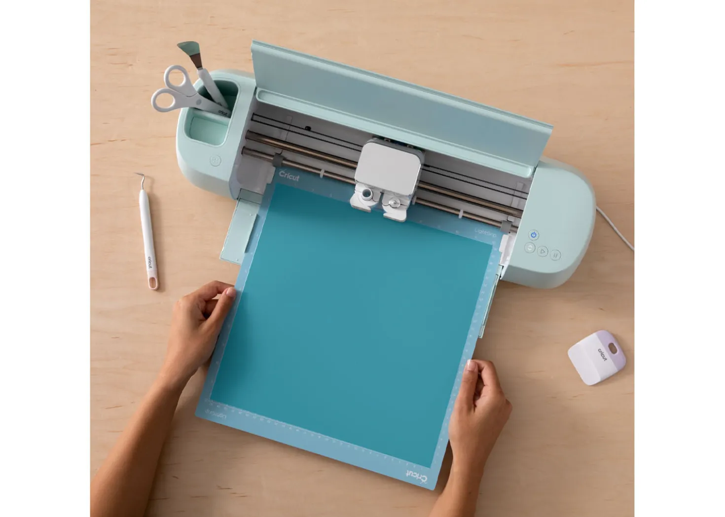 Cricut Vinile Permanente Cambia Colore a Freddo Turchese-Viola 30,5cmx61cm