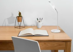 Magnadyne Lampada da Tavolo a LED con Ricarica Wireless