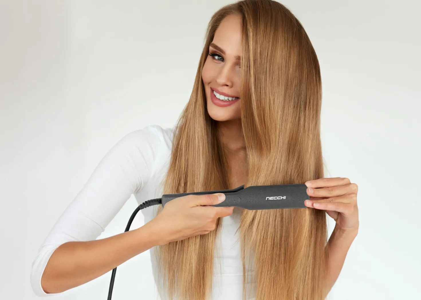 Necchi Piastra per Capelli NC635